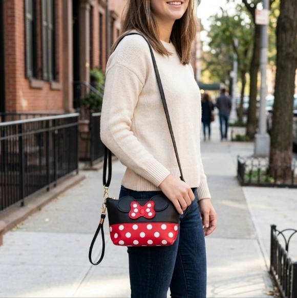Handbags - Minnie Mouse Ears Red Black Crossbody Wristlet Adjustable Straps Zipper Closure